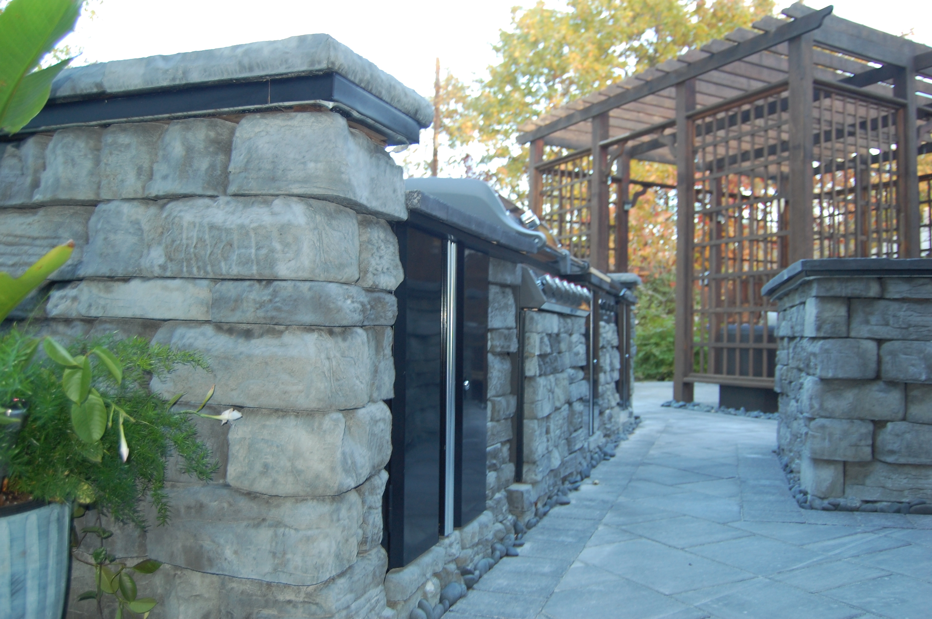 Outdoor kitchen